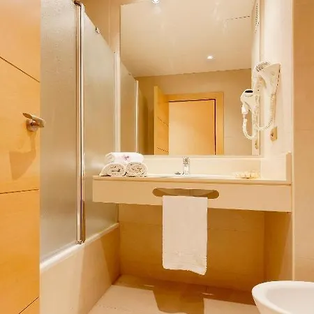 Pimar & Hotel 3*