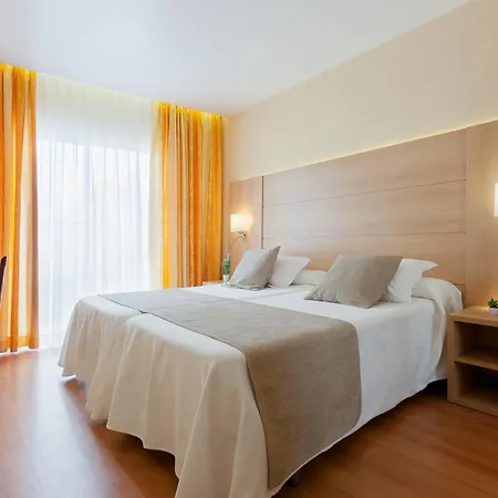 Hotel Pimar & 3*