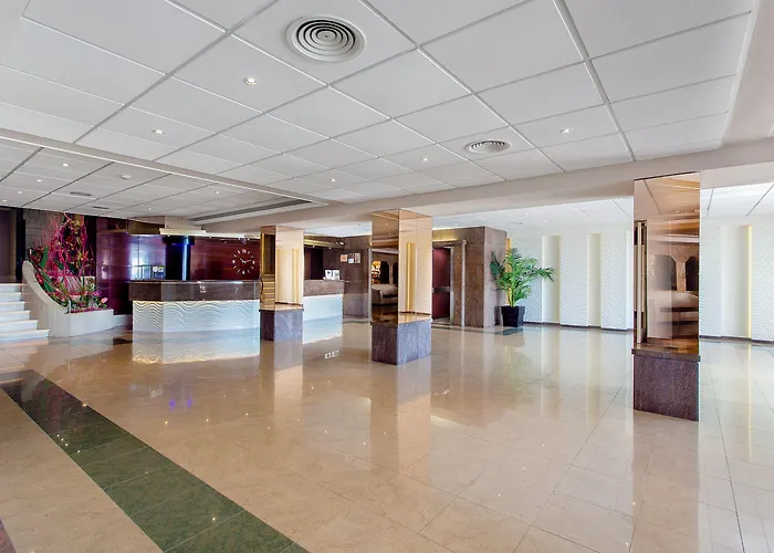 Pimar & Otel 3*