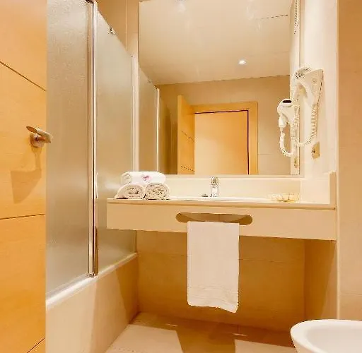 Pimar & Hotel 3*