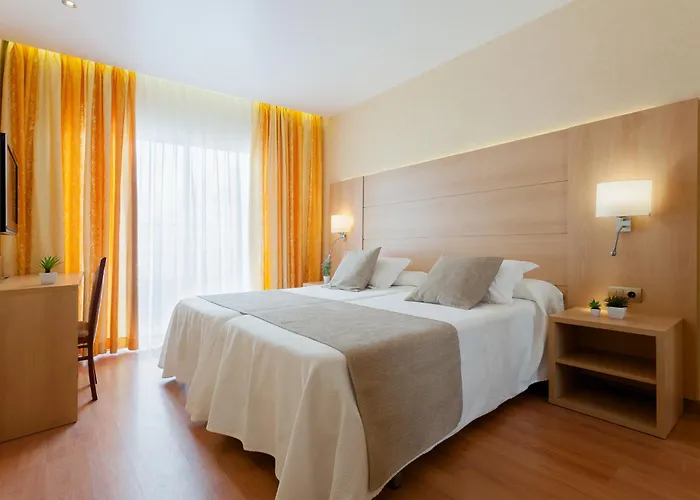 Hotel Pimar & 3*