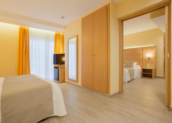 Hotel Pimar & 3*