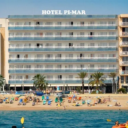 Pimar & Szálloda 3*